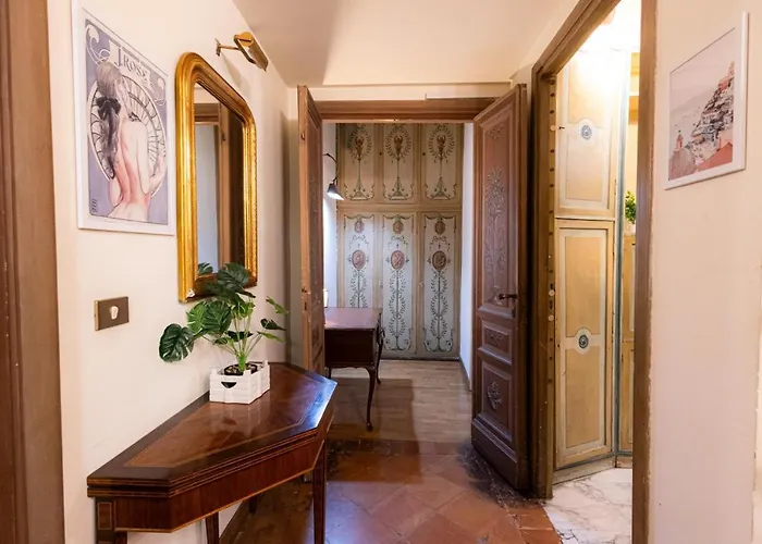 Appartamento Trevi Heritage Loft, Modern And Charm *